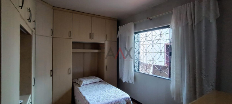 Imagem Casa com 3 Quartos à Venda, 168 m² em Santa Cruz - Guarapuava Imagem Casa com 3 Quartos à Venda, 168 m² em Santa Cruz - Guarapuava
