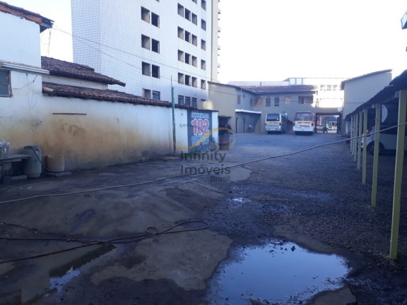 Imagem Imóvel com 4 Quartos à Venda, 1.700 m² em Centro - Sete Lagoas Imagem Imóvel com 4 Quartos à Venda, 1.700 m² em Centro - Sete Lagoas