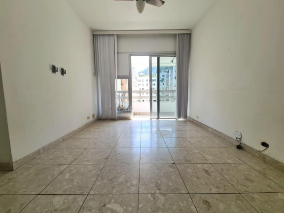 Imagem Apartamento com 1 Quarto à Venda, 50 m² em Copacabana - Rio De Janeiro Imagem Apartamento com 1 Quarto à Venda, 50 m² em Copacabana - Rio De Janeiro