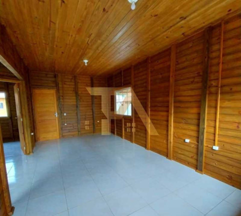 Imagem Imóvel com 2 Quartos à Venda,  em Alto Arroio - Imbituba