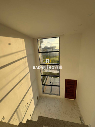 Imagem Casa com 3 Quartos à Venda, 252 m² em Nova São Pedro - São Pedro Da Aldeia