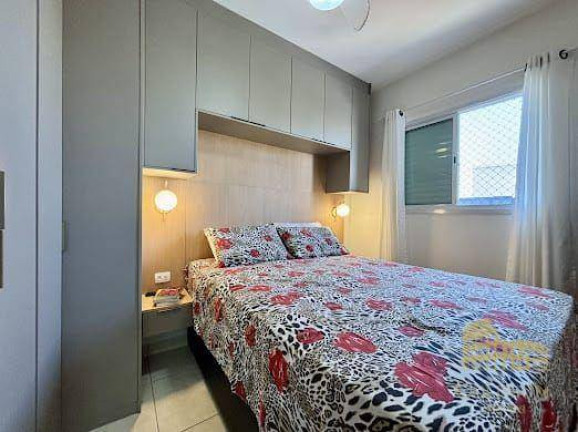 Imagem Apartamento com 2 Quartos à Venda, 54 m² em Vila Guilhermina - Praia Grande