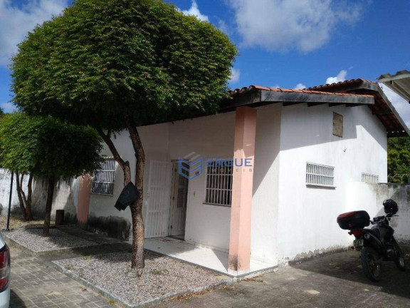 Casa com 2 Quartos à Venda, 72 m² em Guajiru - Caucaia