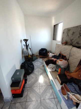 Casa com 1 Quarto para Alugar,  em Taboão - Diadema