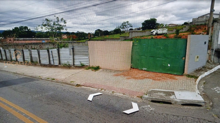 Terreno à Venda, 3.400 m² em Jardim Americano - São José Dos Campos
