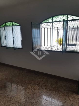 Imagem Casa com 3 Quartos à Venda, 200 m² em Campo Grande - Rio De Janeiro Imagem Casa com 3 Quartos à Venda, 200 m² em Campo Grande - Rio De Janeiro