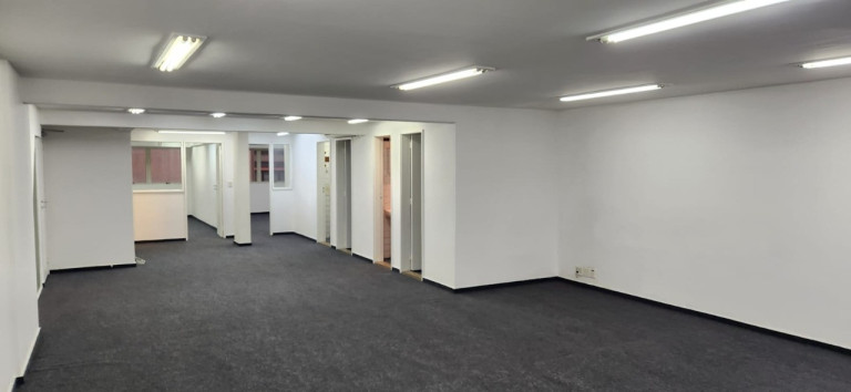 Sala Comercial à Venda, 189 m² em Centro - Rio De Janeiro