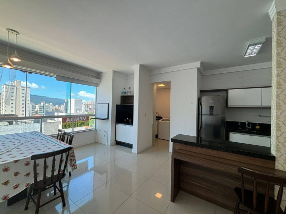 Apartamento com 3 Quartos à Venda, 115 m² em Meia Praia - Itapema