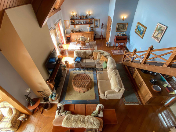 Apartamento com 3 Quartos à Venda, 315 m² em Alto Do Capivari - Campos Do Jordão