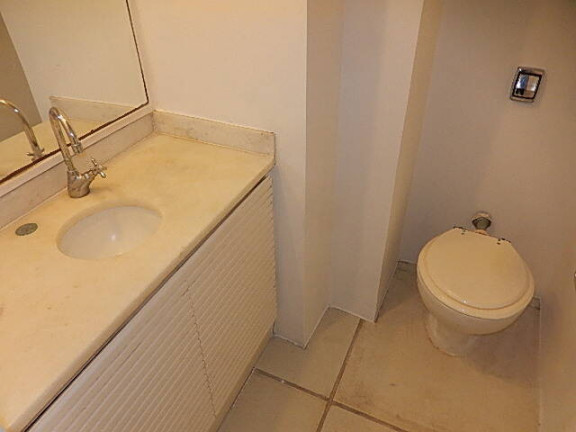 Imagem Apartamento com 3 Quartos à Venda, 147 m² em Lagoa - Rio De Janeiro Imagem Apartamento com 3 Quartos à Venda, 147 m² em Lagoa - Rio De Janeiro