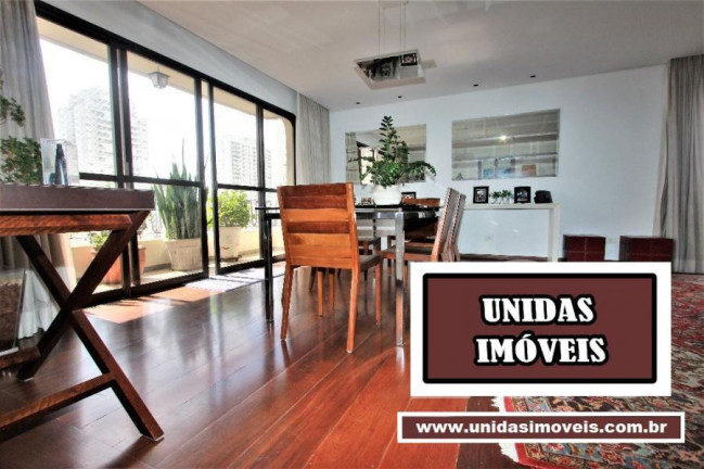 Imagem Apartamento com 4 Quartos à Venda, 328 m² em Santo Amaro - São Paulo Imagem Apartamento com 4 Quartos à Venda, 328 m² em Santo Amaro - São Paulo