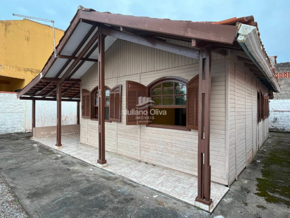 Imagem Casa com 3 Quartos à Venda, 90 m² em Barra Do Sai - Itapoá