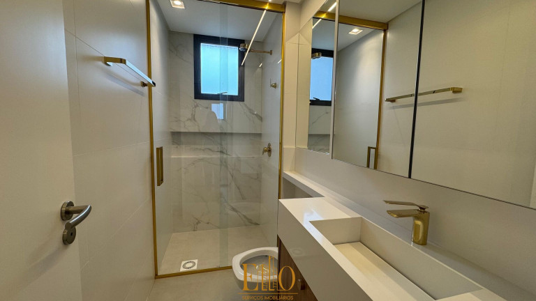 Imagem Apartamento com 3 Quartos à Venda, 137 m² em Meia Praia - Itapema Imagem Apartamento com 3 Quartos à Venda, 137 m² em Meia Praia - Itapema