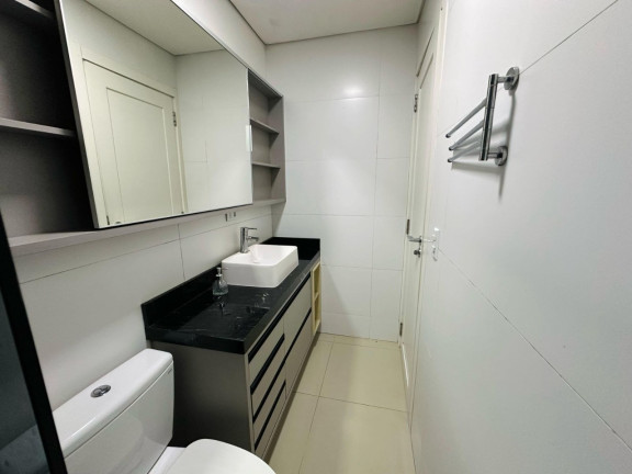 Imagem Apartamento com 2 Quartos à Venda, 104 m² em Praia Dos Amores - Balneário Camboriú Imagem Apartamento com 2 Quartos à Venda, 104 m² em Praia Dos Amores - Balneário Camboriú