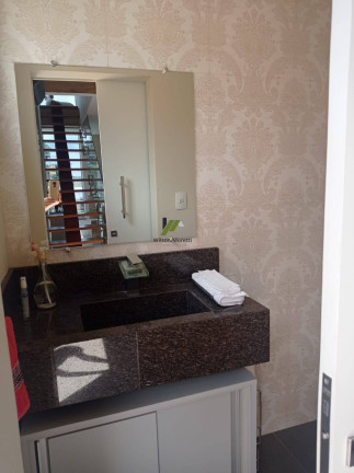 Imagem Casa de Condomínio com 3 Quartos à Venda, 200 m²