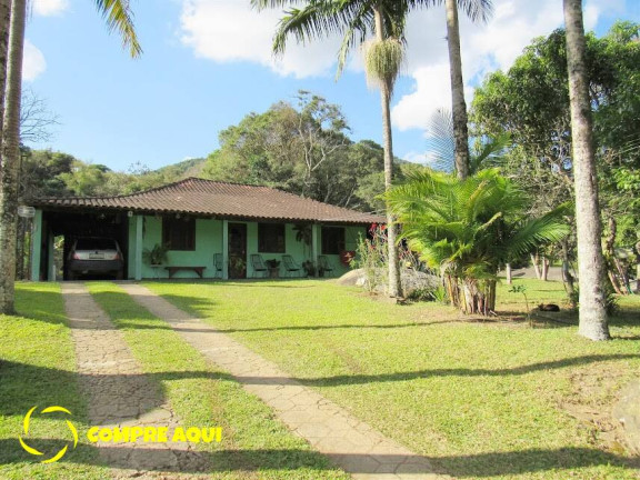 Chácara com 5 Quartos à Venda, 200 m² em Extrema