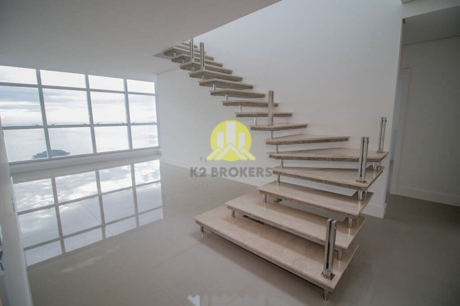 Imagem Apartamento com 4 Quartos à Venda, 353 m² em Centro - Balneário Camboriú Imagem Apartamento com 4 Quartos à Venda, 353 m² em Centro - Balneário Camboriú