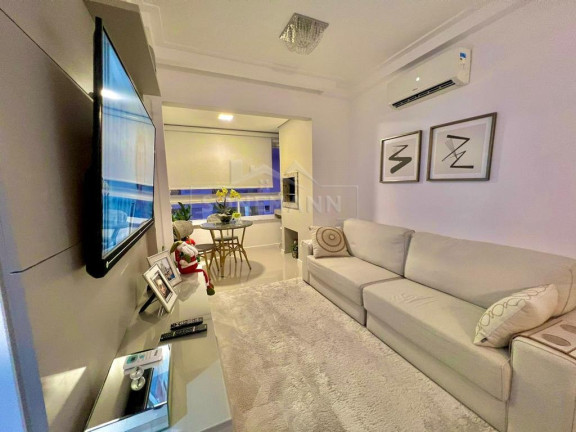 Imagem Apartamento com 2 Quartos à Venda, 67 m² em Abraão - Florianópolis