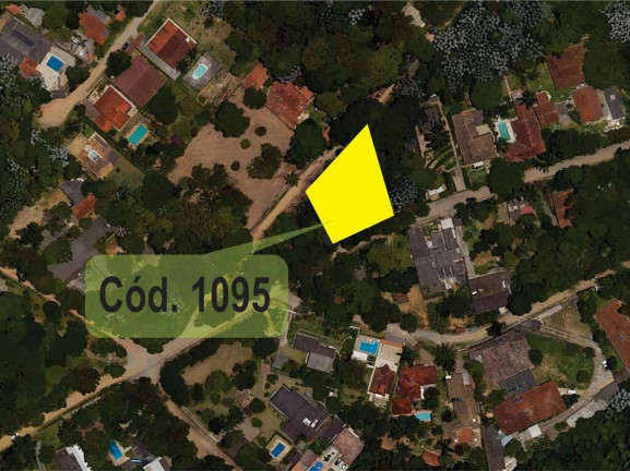 Terreno em Condomínio à Venda,  em Jardim Colibri - Cotia