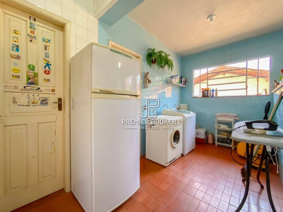 Imagem Casa com 5 Quartos à Venda, 250 m² em Alto - Teresópolis