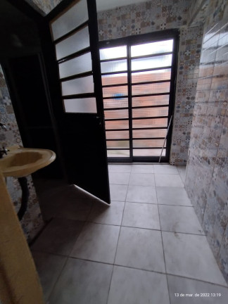 Imagem Casa com 2 Quartos à Venda, 125 m² em Guaratinguetá