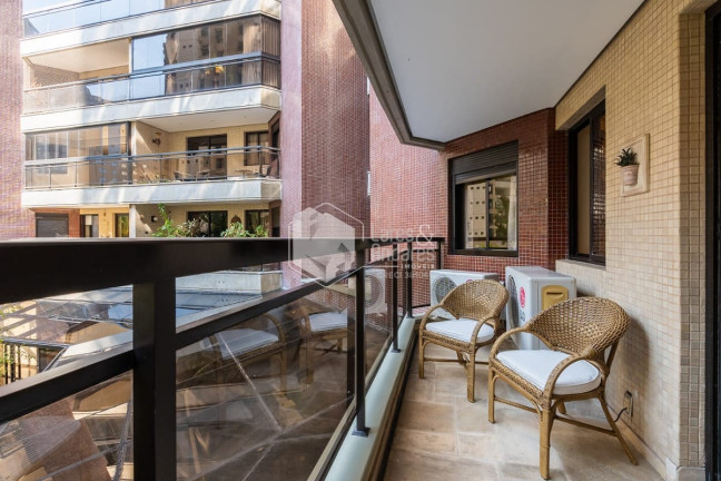 Imagem Apartamento com 3 Quartos à Venda, 120 m² em Moema - São Paulo Imagem Apartamento com 3 Quartos à Venda, 120 m² em Moema - São Paulo