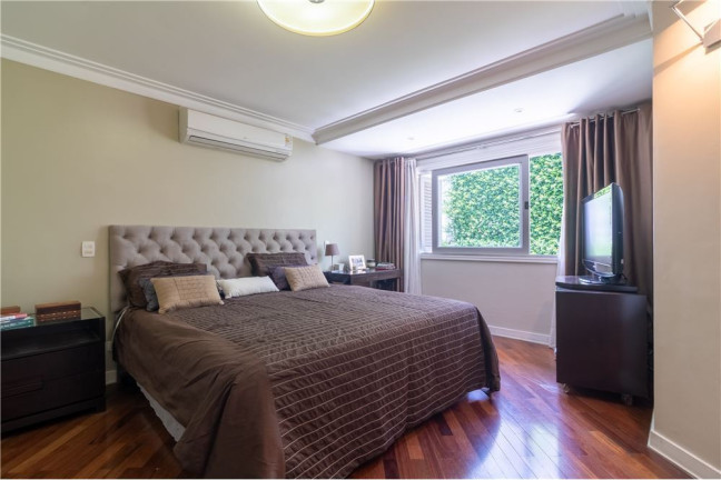 Imagem Casa com 5 Quartos à Venda, 360 m² em Morumbi - São Paulo Imagem Casa com 5 Quartos à Venda, 360 m² em Morumbi - São Paulo
