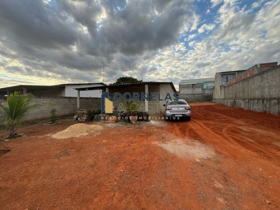Imagem Casa com 2 Quartos à Venda, 800 m² em Guará I - Brasília Imagem Casa com 2 Quartos à Venda, 800 m² em Guará I - Brasília