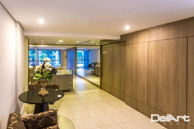 Imagem Apartamento com 3 Quartos à Venda, 192 m² em Bigorrilho - Curitiba