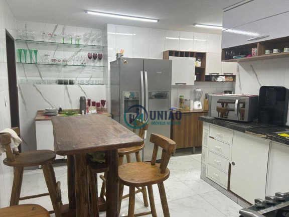 Imagem Casa com 4 Quartos à Venda, 200 m² em Fonseca - Niterói