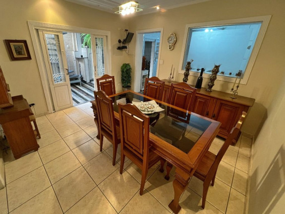 Imagem Sobrado com 3 Quartos à Venda, 332 m² em Vila Augusta - Guarulhos Imagem Sobrado com 3 Quartos à Venda, 332 m² em Vila Augusta - Guarulhos