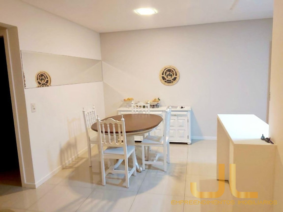 Imóvel com 2 Quartos à Venda,  em água Verde - Blumenau