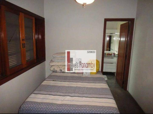 Imagem Sobrado com 4 Quartos à Venda, 244 m² em Interlagos - São Paulo