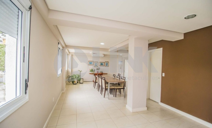 Imagem Apartamento com 2 Quartos à Venda, 71 m² em Cristo Redentor - Porto Alegre