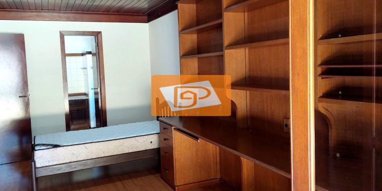 Casa com 5 Quartos à Venda, 441 m² em Castelanea - Petrópolis