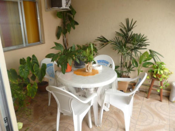 Imagem Casa com 2 Quartos à Venda, 60 m² em Santa Rosa - Porto Alegre Imagem Casa com 2 Quartos à Venda, 60 m² em Santa Rosa - Porto Alegre