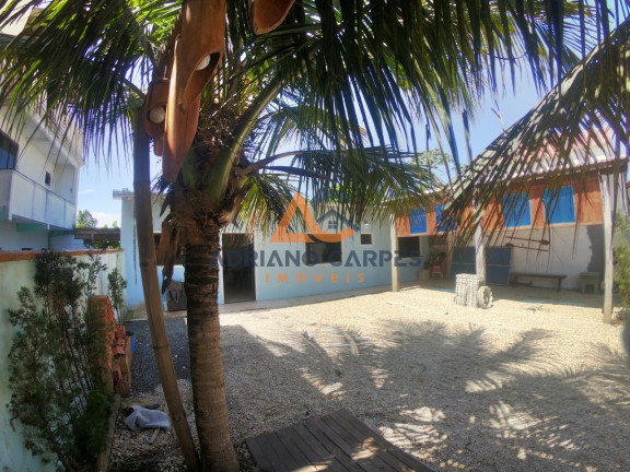 Casa com 2 Quartos à Venda, 65 m² em Meia Praia - Navegantes