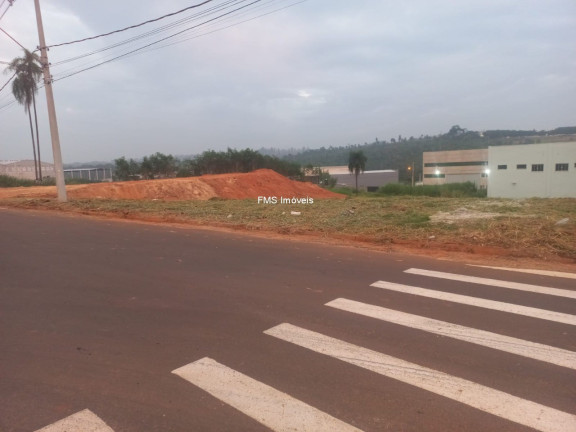 Imagem Terreno à Venda, 2.000 m² em Europark Comercial - Indaiatuba Imagem Terreno à Venda, 2.000 m² em Europark Comercial - Indaiatuba