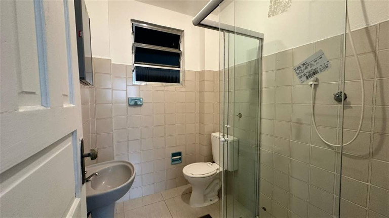 Imagem Kitnet à Venda, 32 m² em Aviação - Praia Grande Imagem Kitnet à Venda, 32 m² em Aviação - Praia Grande
