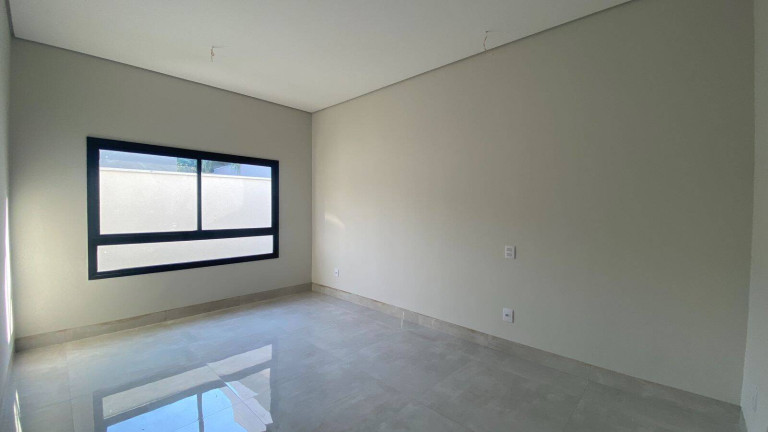 Imagem Casa com 3 Quartos à Venda, 270 m² em Ribeirão Do Lipa - Cuiabá Imagem Casa com 3 Quartos à Venda, 270 m² em Ribeirão Do Lipa - Cuiabá