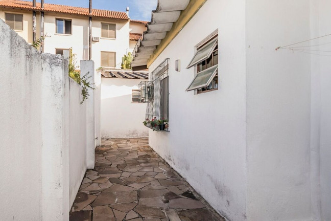 Imagem Imóvel com 4 Quartos à Venda,  em Jardim Itu Sabará - Porto Alegre
