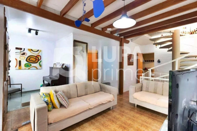 Imagem Casa com 7 Quartos à Venda, 225 m² em Vila Guilherme - São Paulo