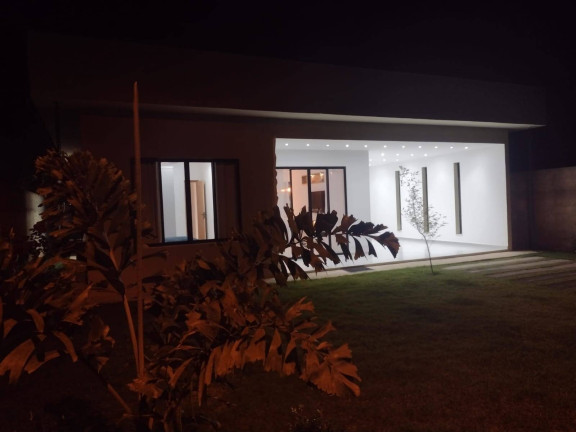 Imagem Casa com 2 Quartos à Venda,  em Cachoeiras De Macacu