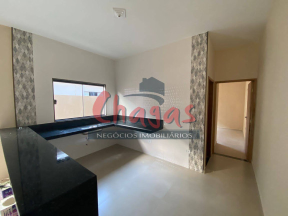 Imagem Casa com 2 Quartos à Venda, 64 m² em Golfinho - Caraguatatuba Imagem Casa com 2 Quartos à Venda, 64 m² em Golfinho - Caraguatatuba