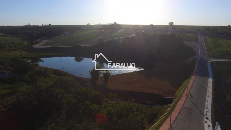 Imagem Imóvel com 3 Quartos à Venda, 155 m² em Wanel Ville - Sorocaba