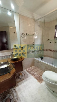 Imagem Casa com 3 Quartos à Venda, 335 m² em Canto Grande - Bombinhas