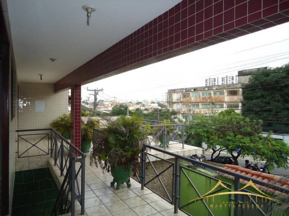 Imagem Casa com 4 Quartos à Venda, 300 m² em Lagoa Nova - Natal Imagem Casa com 4 Quartos à Venda, 300 m² em Lagoa Nova - Natal