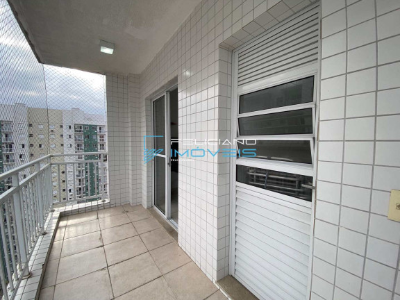 Imagem Apartamento com 2 Quartos à Venda, 62 m² em Ocian - Praia Grande