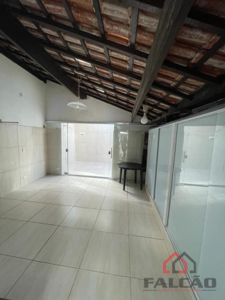 Imagem Sobrado com 5 Quartos à Venda, 520 m² em Balneário Flórida - Praia Grande Imagem Sobrado com 5 Quartos à Venda, 520 m² em Balneário Flórida - Praia Grande