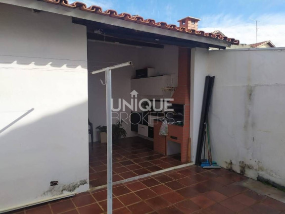 Imagem Casa com 2 Quartos à Venda, 250 m² em Jundiaí